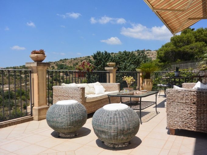 casale con piscina vista panoramica vista mare in vendita a noto siracusa sicilia