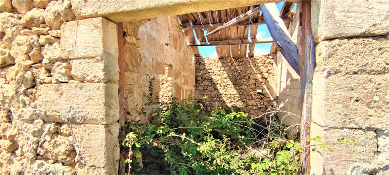 rustico con terreno vicino al mare in vendita a noto siracusa sicilia