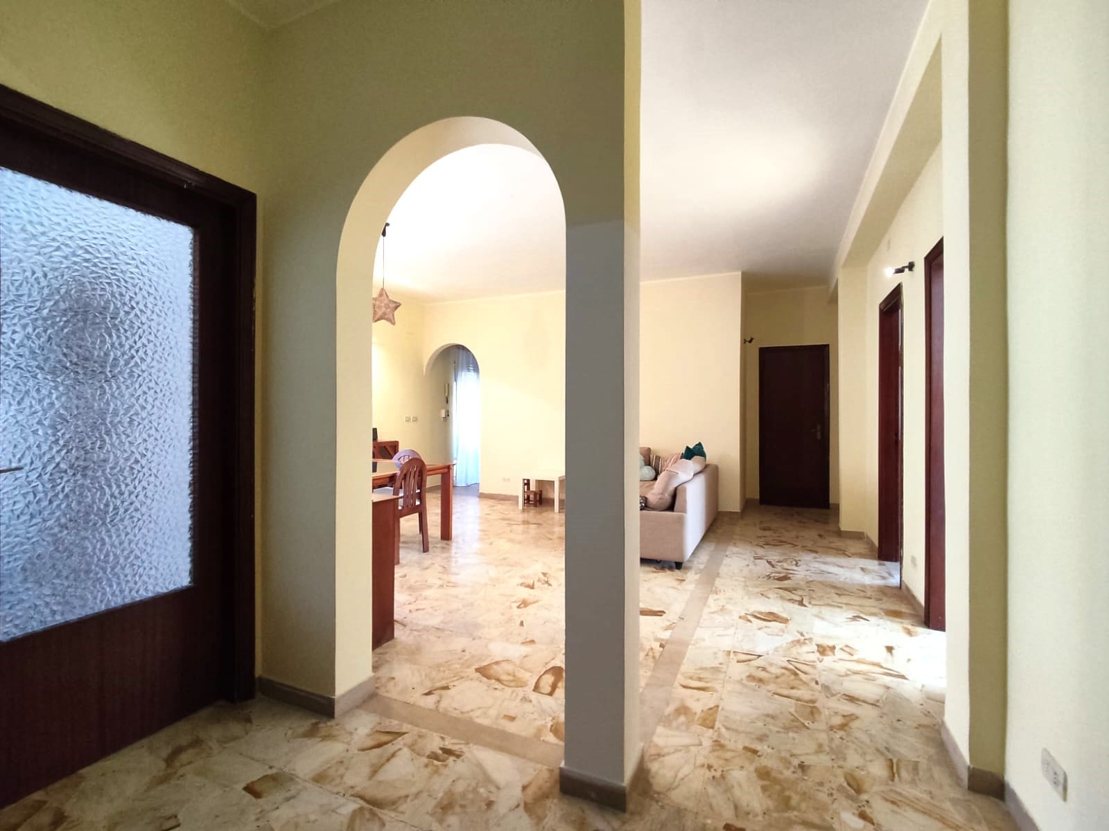 appartamento ascensorato abitabile luminoso vendita zona santa panagia siracusa